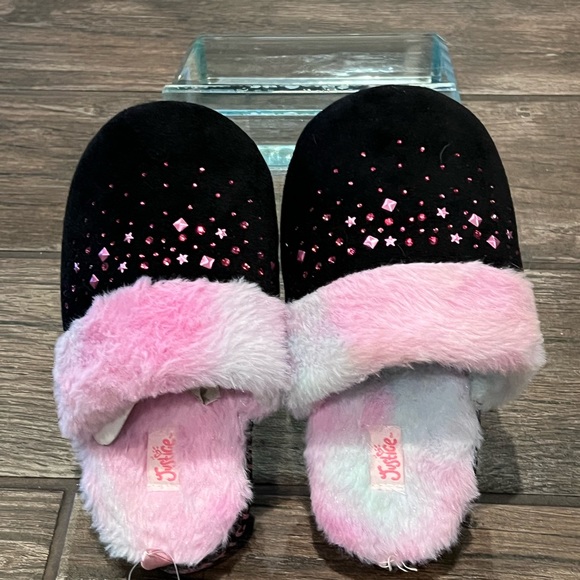 ✅ NEW! Justice For Girls Comfy Slippers - Picture 8 of 9